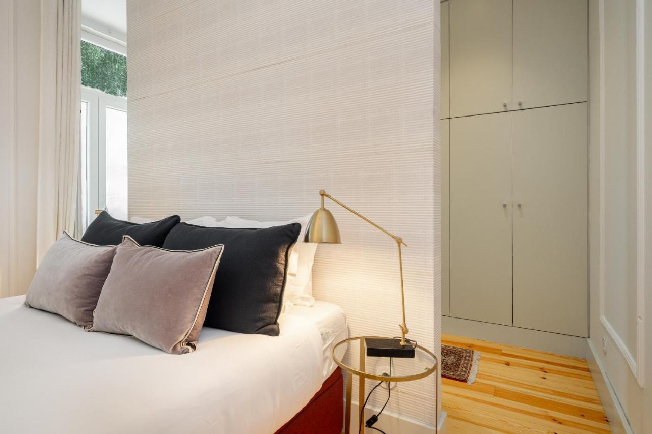 Whome Luxury Stay In Prime Location W/ Ac, Lift & Private Patio Лісабон Екстер'єр фото